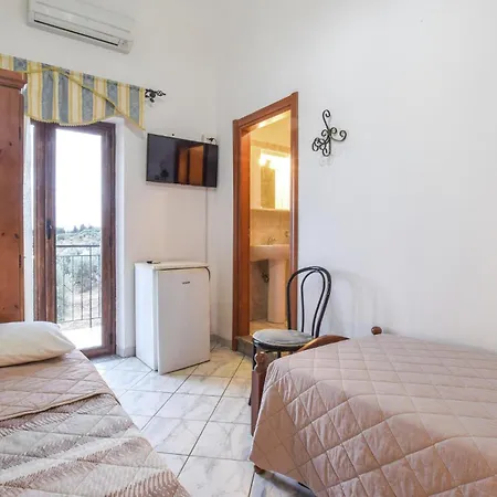 Awesome In With House Sea View Holiday home