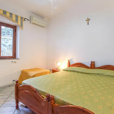 Awesome In With House Sea View Holiday home