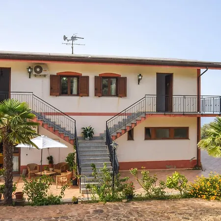 Awesome In With House Sea View *
